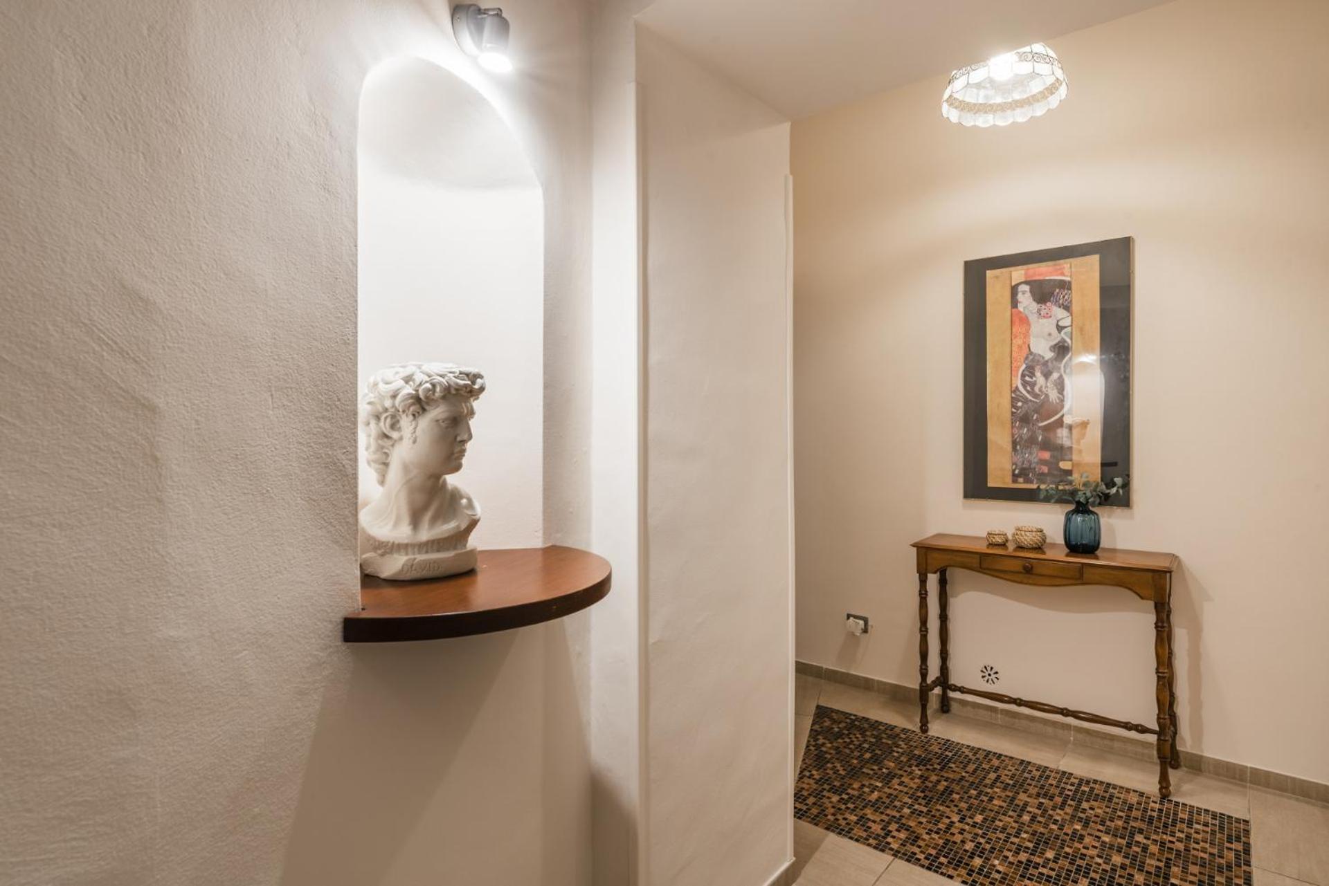 The Best Rent - Two-Bedroom Apartment Near Fori Imperiali 로마 외부 사진